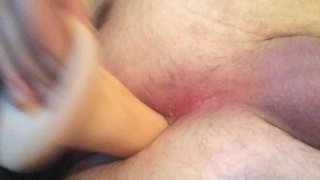 Gloryhole cumslut BJ_Stone baise son cul avec un gode