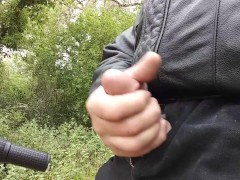 busting on the path - Screenshot 6 of 16 - Cum