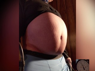 De Pomp Laten Draaien - Belly Inflatie