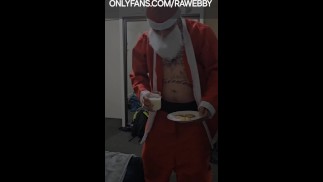 Молоко Санты и печенье