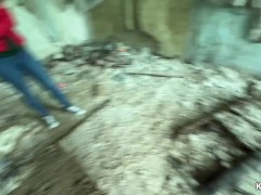 Прогулка по заброшеному дому закончилась трахом - Screenshot 4 of 16 - Sex On Public