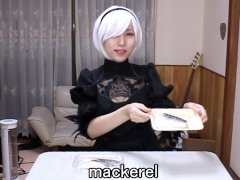 2B nier automata cosplay cooking and eating fish dishes