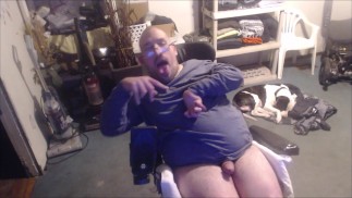 Endlich habe ich meinen Rollstuhl repariert Ich kann endlich masturbieren p2