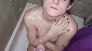 GOLDEN SHOWER FETISH FOR YOUR BEAUTIFUL STEPSISTER WANT PISS ON HER