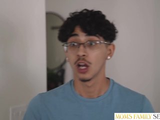 Stepmom Summer Harts Asks Stepson, "Whats Wrong? Why are you holding your crotch?" screenshot number 0