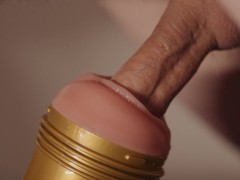 Swedish guy gently fucks his fleshlight - Screenshot 7 of 16 - Toy