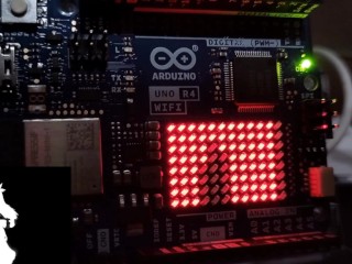 ¡manzana Podrida! En Arduino R4 MATRIZ LED 12x8 XXX