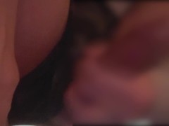 射精量やばいっ♡どぴゅって勢いよく大量に精液でた♡しこしこおなにーはんどふぃにっしゅ！！！ - Screenshot 10 of 16 - Asian