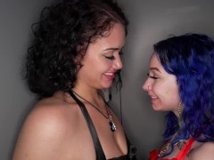 Roommates share Gloryhole cocks! 16/16