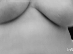 Front view - Screenshot 13 of 16 - Big Boobs