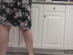 Desperately pissing panties while doing chores 3/16