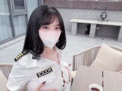 骚货房客客房服务~诱惑酒店服务员爆操嫩穴无套内射！完整版请关注我的fansly或推特进电报群哦！ - Screenshot 1 of 16 - Asian Footjob