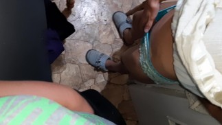 Мастурбируем мачехе, пока она моет посуду - IkaSmokS