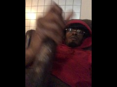 Getting a quick nut 🥜 off - Screenshot 1 of 16 - Big Black Cock