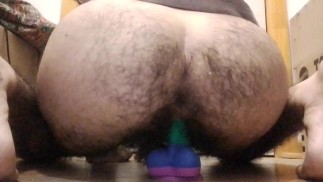 Hairy Onlyfans TheRainbowboy28 wants you to