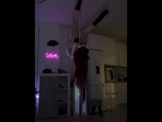Amateur redhead pole dance striptease in her high heels 👠