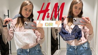 H&M Probeert Nieuwe Outfits, Ondergoed, In De Kleedkamer