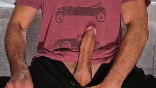 Ragazzo che geme prima di andare a letto