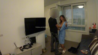THE SLUT GETS FUCKED BY THE TECHNICIAN She Had To Assemble The Tv. In The End She Assembled It Herself
