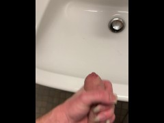 Quick Sneaky Masturbation - Screenshot 13 of 16 - Masturbation