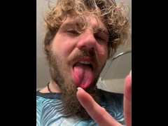 Quick Sneaky Masturbation - Screenshot 16 of 16 - Sam Samuro