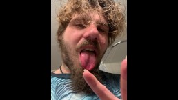 快速鬼鬼祟祟的手淫