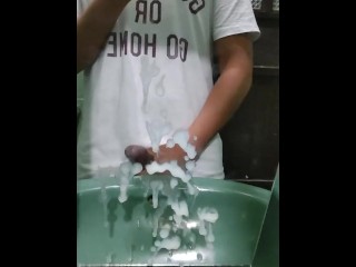 Masturbating in the Bathroom Ends in Extreme Cumshot