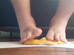 Crushing Banana