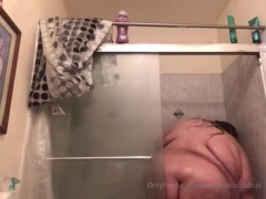 SSBBW Shower & Playtime - Screenshot 4 of 16 - Big Ass Latina