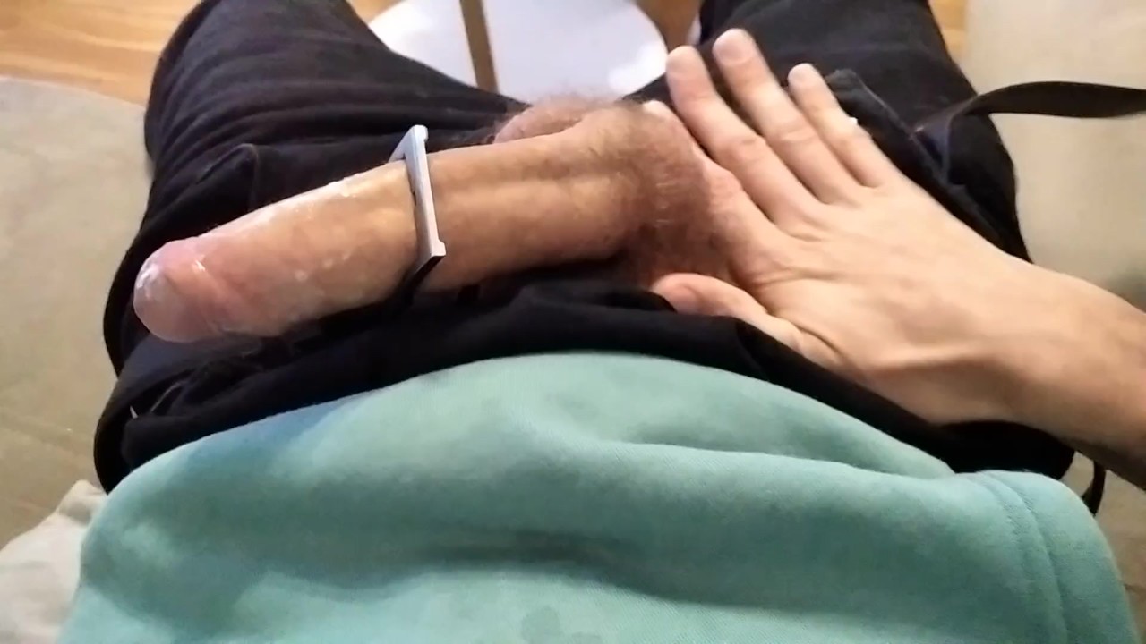 🇬🇧🇺🇸Handsome guy with a rich fat cock fucks his belt buckle and gives  you his cream