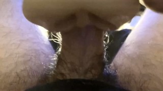 I jerk off in a pretty pussy that wets with pleasure