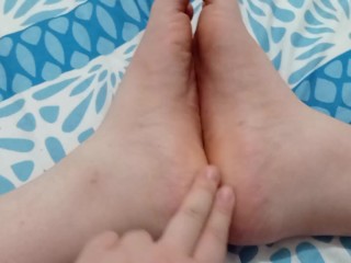 My Delicious Feet are for You!! Pinay