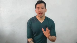 Compañeros heterosexuales follan por primera vez a pelo con sus 21cm de vergota gruesa!relato sexual