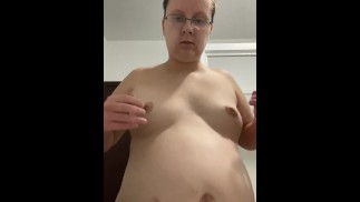 Thumbnail Touching my tittes