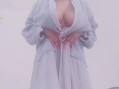 🥵 خرجت من دوش باغيا نتحوا - Screenshot 11 of 16 - سكس عربي
