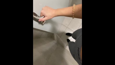 OMG she masturbates in the changing room before going to the gym.