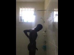Horny shower - Screenshot 13 of 16 - Handjob