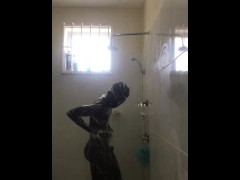 Horny shower - Screenshot 7 of 16 - Shower