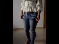 Hostess teaser - Screenshot 9 of 16 - Bloated
