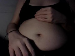 After Dark - Screenshot 16 of 16 - Belly Stuffing