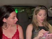 Preview 1 of Dos amigas hacen trío con un chófer de Uber-FT DivinaMaruu