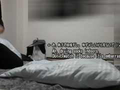 ゆっくり床オナする童貞(着衣オナニー、喘ぎ声、枕があなたです、たまにはゆっくり愛したい、冬) - Screenshot 1 of 16 - 童貞