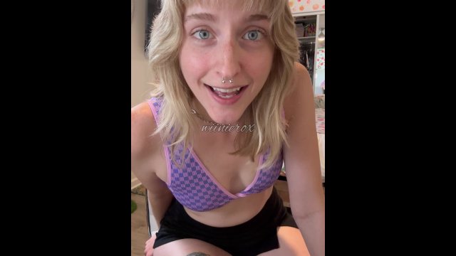 WIINIEROX CONVINCES YOU TO BE A CUCK