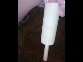 Трахаю мою пизду скалкой