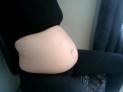 Belly Jiggle - Screenshot 10 of 16 - Bloated Belly
