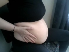 Belly Jiggle - Screenshot 8 of 16 - Belly Button Fetish