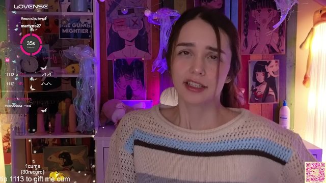 HOT BABY WAITING FOR CUM ON CUTE FACE