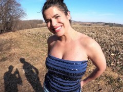 Another funny prank - Topless stepmom - Sammi Starfish - Screenshot 1 of 16 - Stepmom