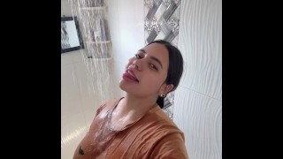 juicy milf plays in the shower with her fat pussy