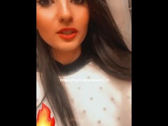 Jeweln_22-FRENCH VLOG PORN-Chienne française se tape le pote de son frère puceau,le vide sur son MYM